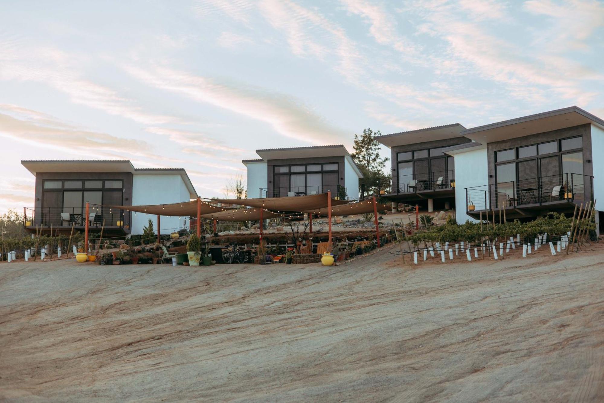 Vl Uno Bed and Breakfast Ensenada Buitenkant foto